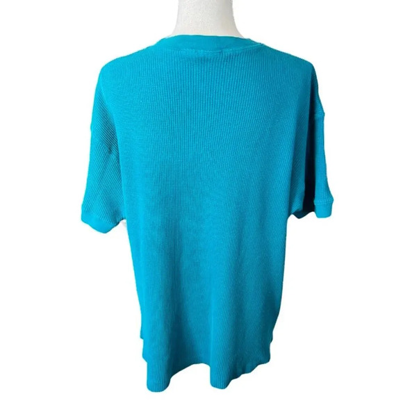 Vintage 90s looney tunes teal waffle knit shirt - Picture 5 of 8